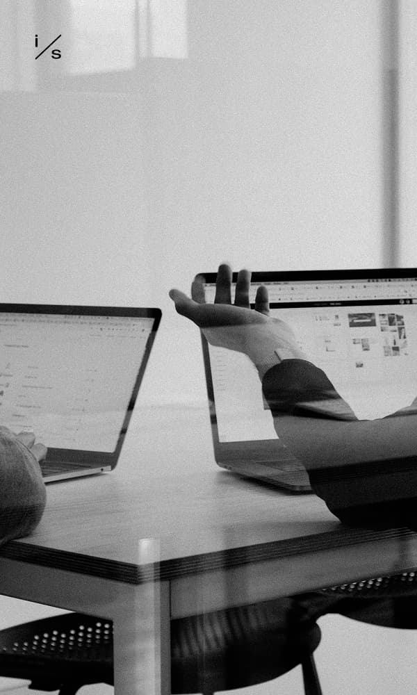 Innostudio agency team at work